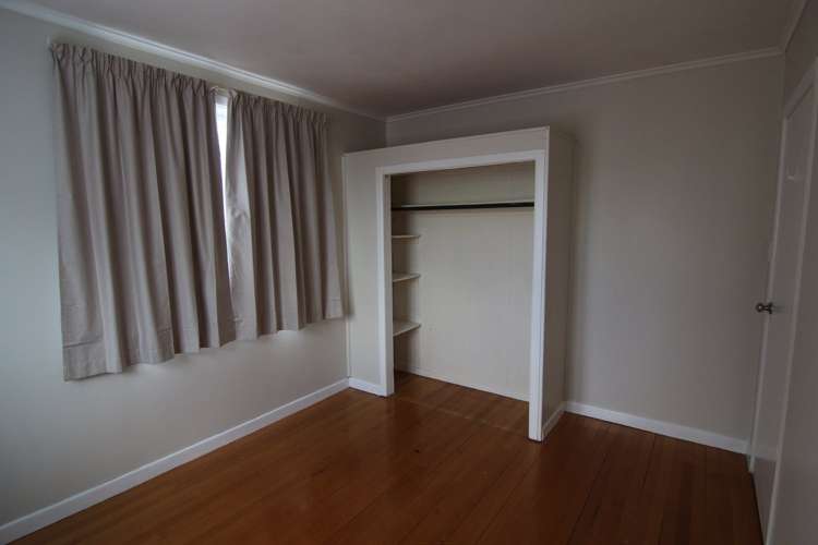 1/61 Beaubank Road Kelston_11