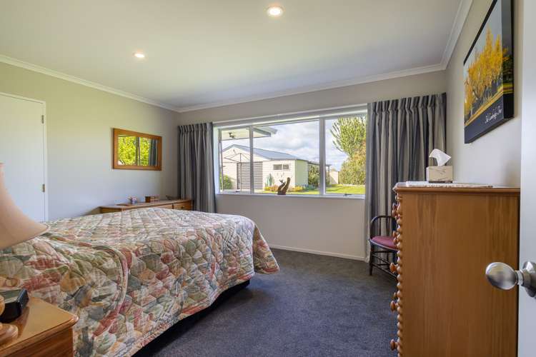 18 De La Mare Drive Leamington_7