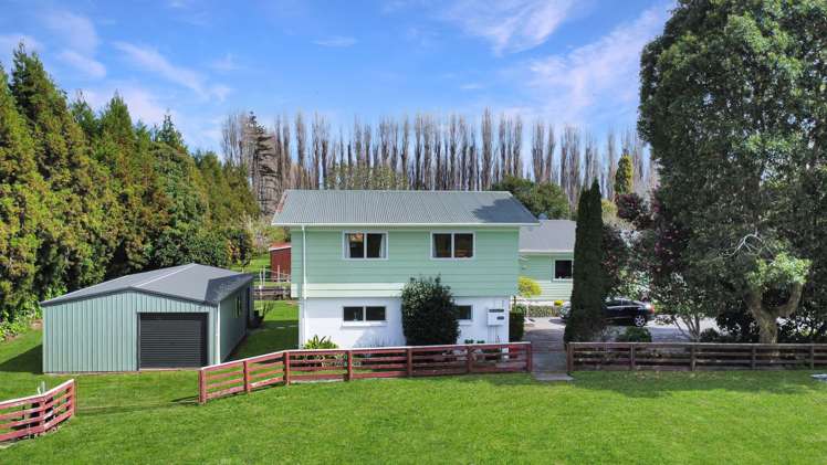 237 Thornton Road Thornton_32