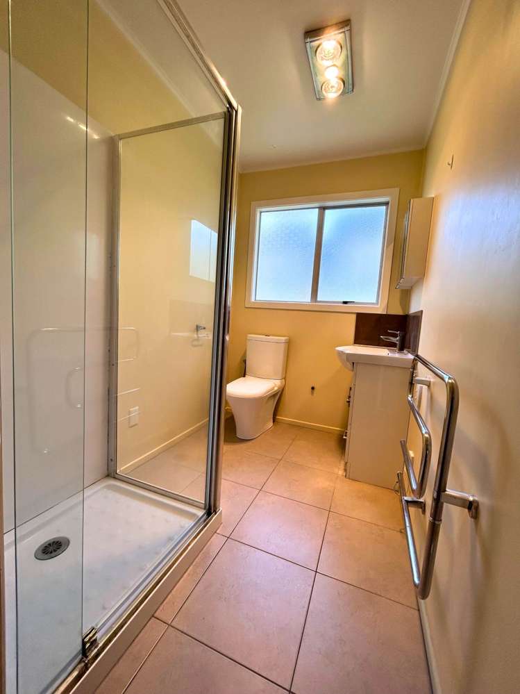 2/39 Noall Street Te Atatu Peninsula_8