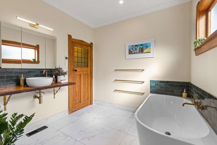3 Cobden Lane Bluff Hill_15