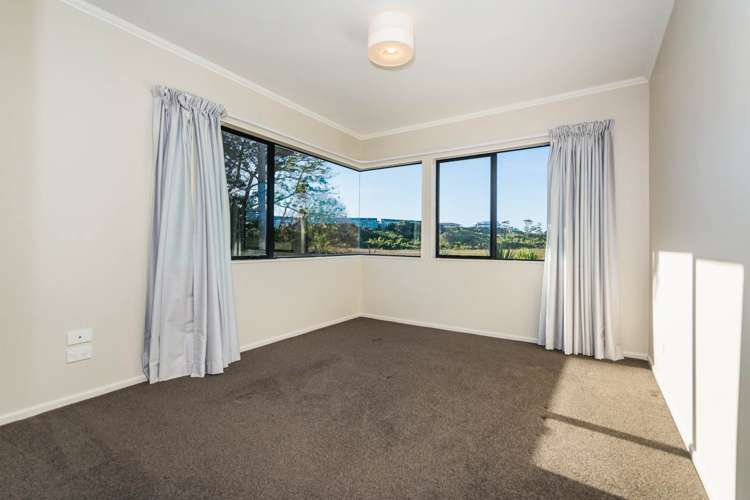 26c Saint Peters Street Northcote_5