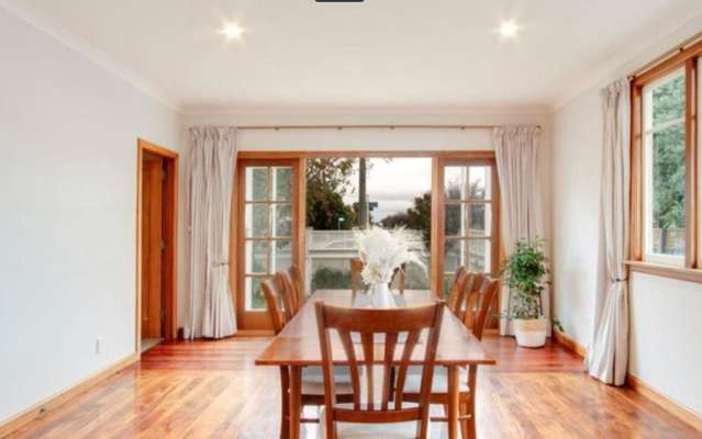 215 Park Road North Parkvale_1