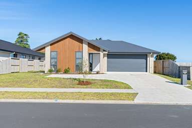 77 Kaurinui Crescent_1