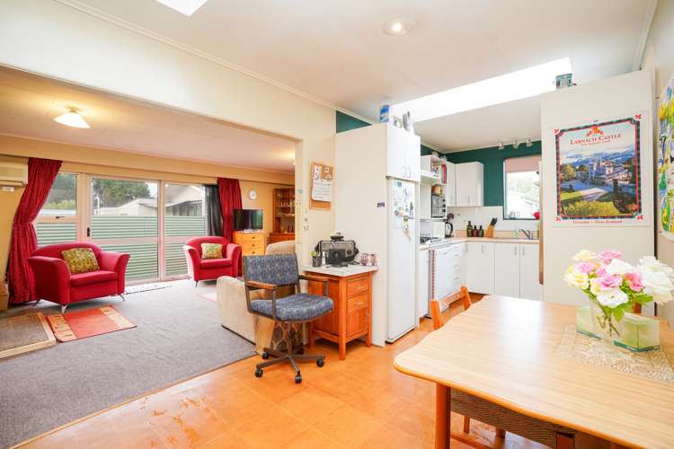 28 Dunns Road Otatara_4