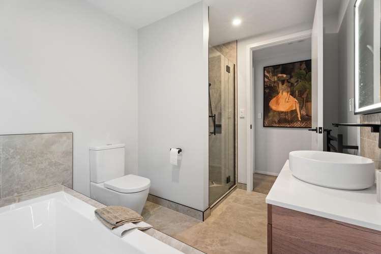 49 Earp Crescent Chartwell_21