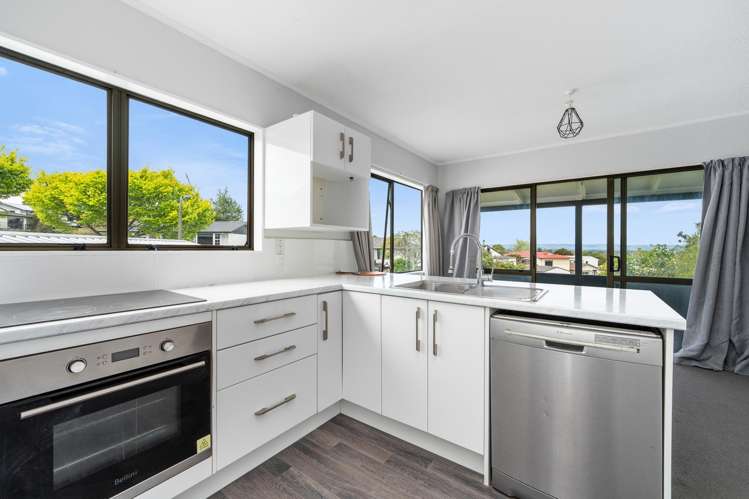 34 Heatherlea Heights Feilding_6