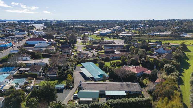 100 Queen Street Waiuku_16
