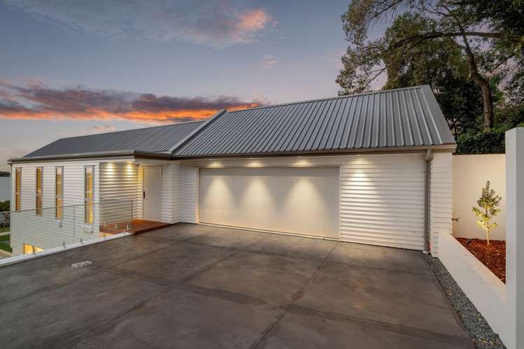 2/1 The Brae Mt Pleasant_21