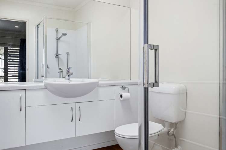 57a Aspiring Avenue Flat Bush_8