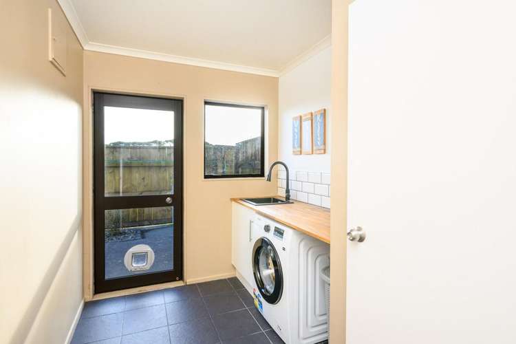 28 Dahlstrom Grove Kelvin Grove_16