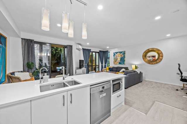 3/270 Sunset Road Windsor Park_4