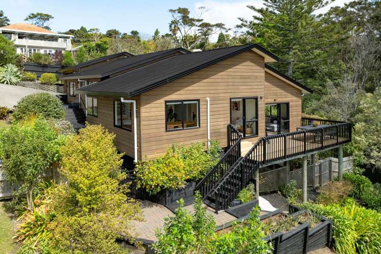 187a Godley Road Titirangi_19