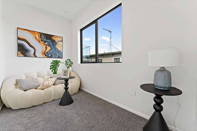 194 White Swan Road Mt Roskill_7