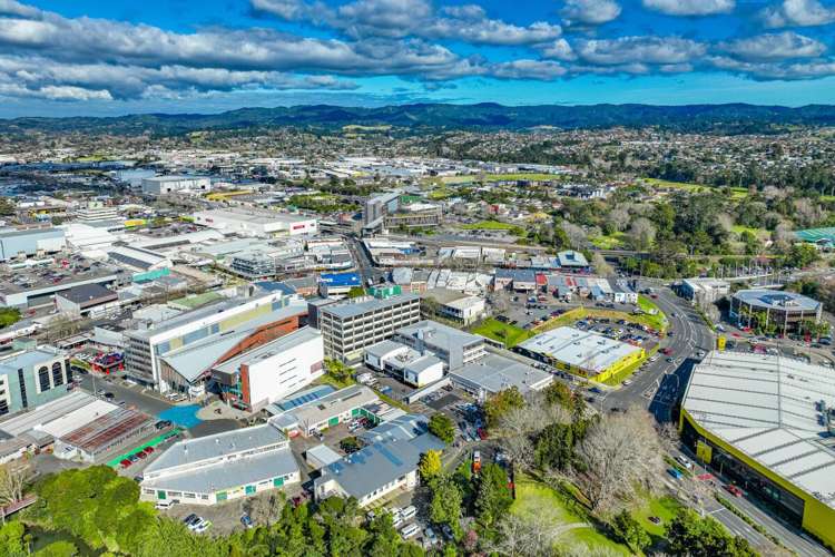 9-11 Ratanui Street Henderson_19
