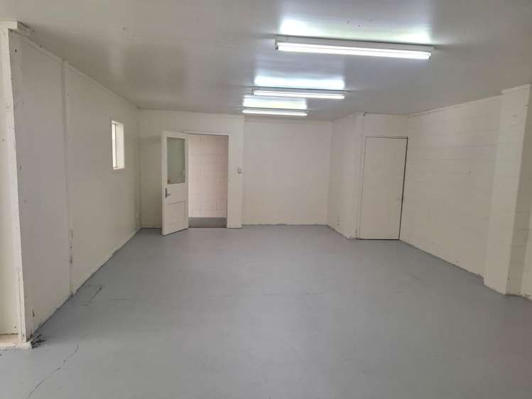 D/29 Cartwright Road Kelston_2