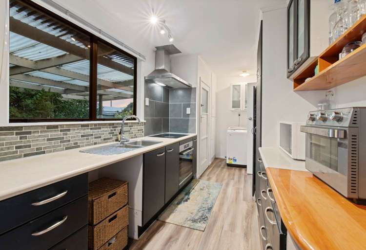 24 Resolute Way Papakura_6