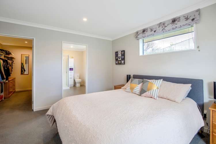 4 Oak Tree Lane Rolleston_23