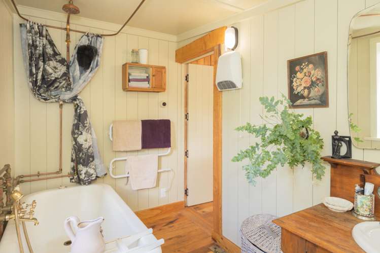 16 Wellington Street Enfield and Surrounds_12