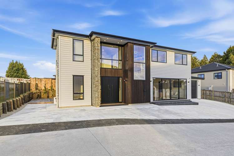 2A Matatahi Road Flat Bush_25