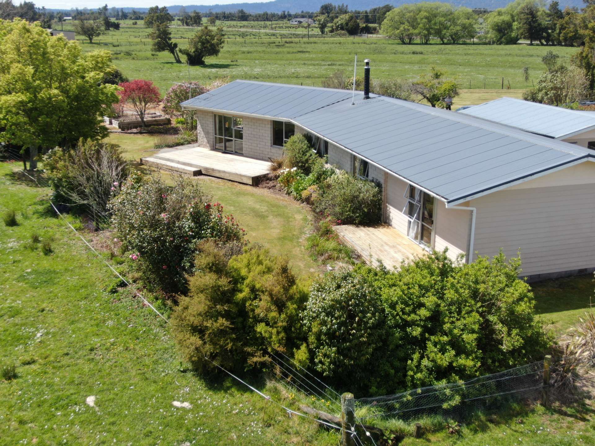 233 Whataroa Flat Road Whataroa_0