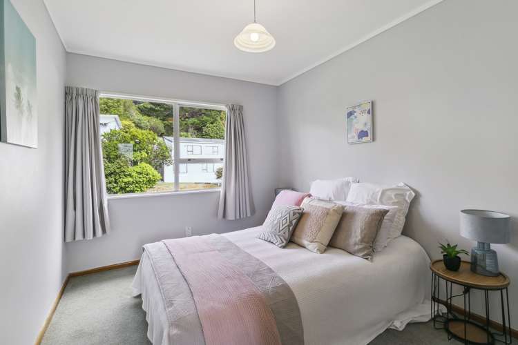17 Westhaven Drive Tawa_11