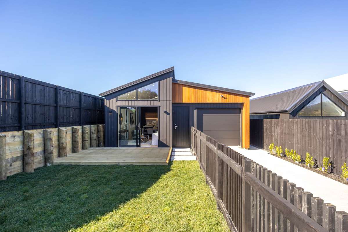 7 & 9 Waitai Crescent_0