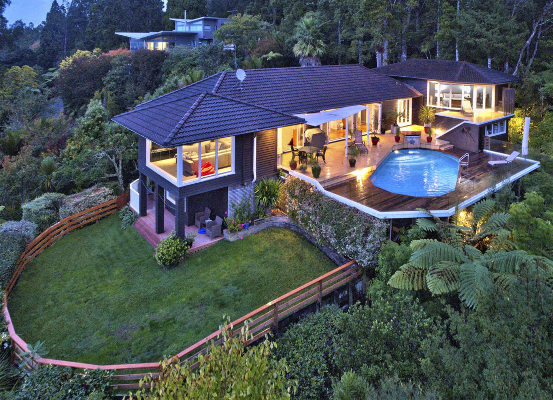 21 Park Road Titirangi_0