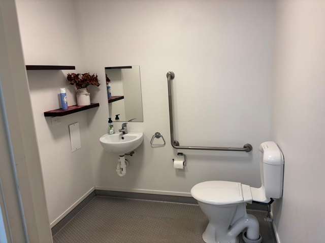 2/41 Albert Street Whitianga_4