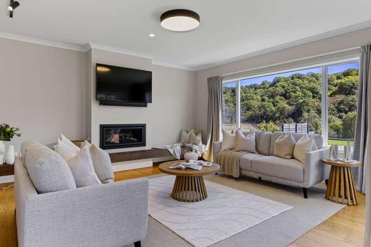 38 Pukeko Way Kinloch_5