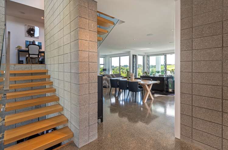 824 Redoubt Road Flat Bush_12