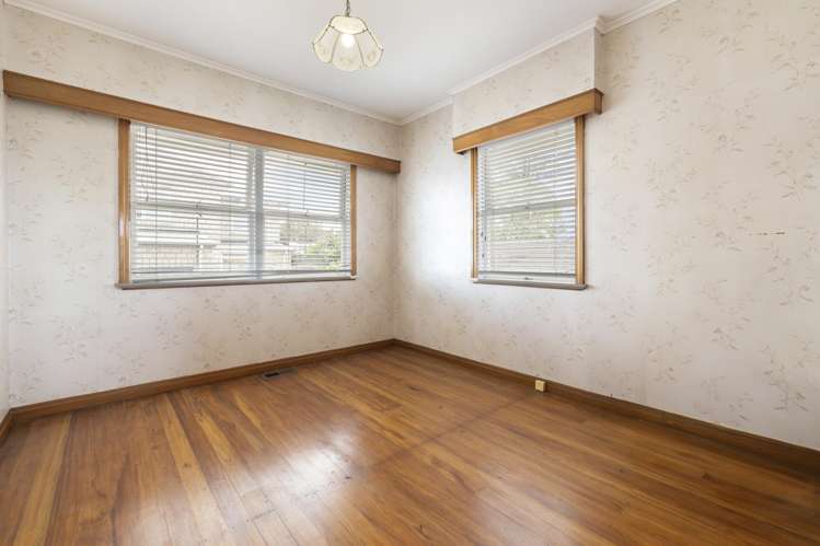 132a Coronation Road Mangere Bridge_15