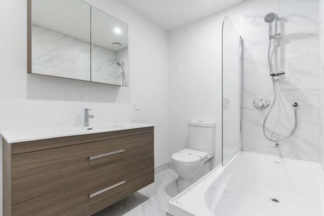 4/20 Moor Avenue Te Atatu Peninsula_3