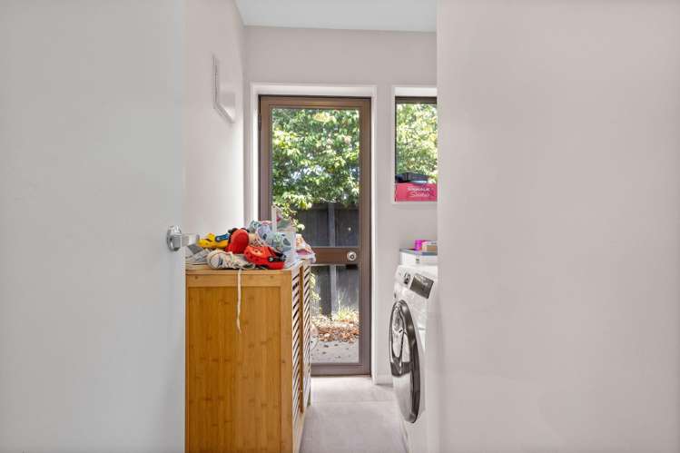 62 Travis Road Burwood_6