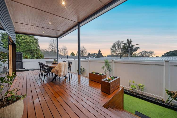 5 Frank Place Hill Park_2