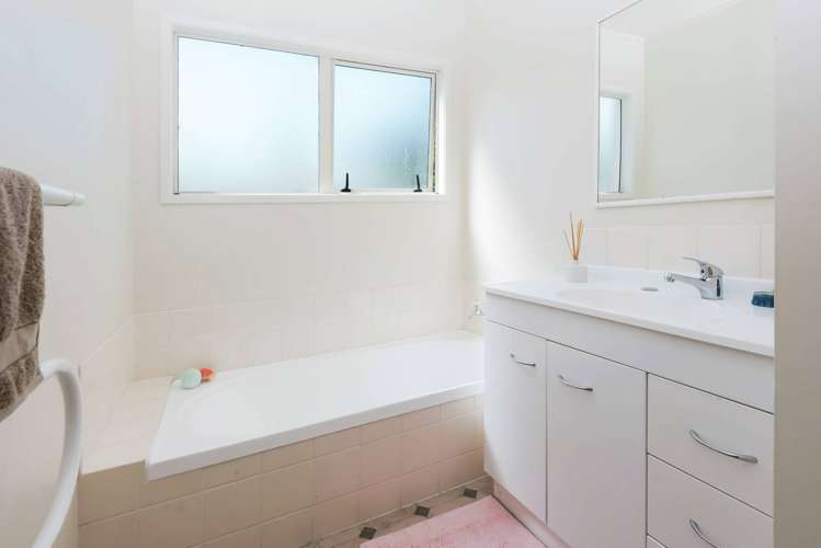 2/168 Ti Rakau Drive Pakuranga_8