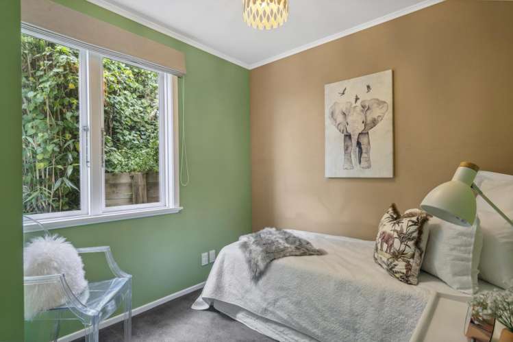 93 Sidlaw Street Strathmore Park_12