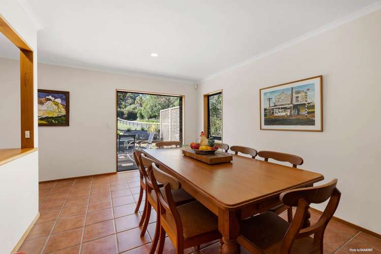 9 Awaroa Stream Drive Waiuku_4