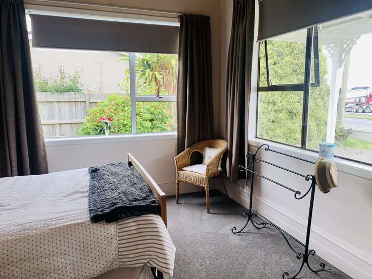 14 Wamphray Street Nightcaps_11