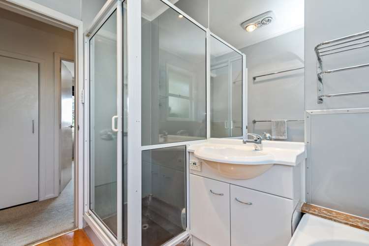 38 The Drive Brookfield_21