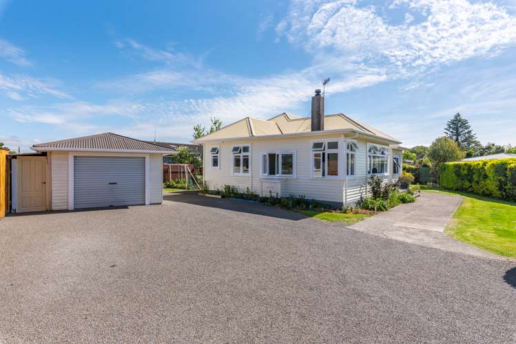 136c Bath Street Levin_1