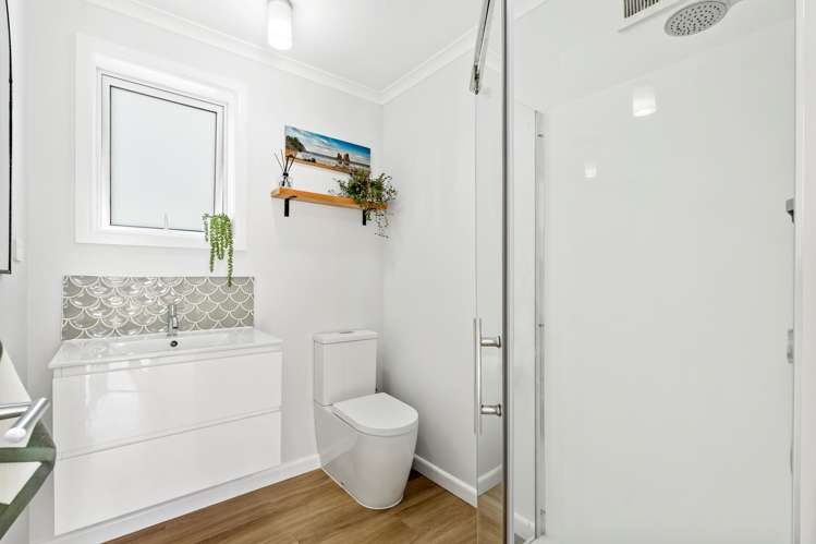 851 Whangaparaoa Road Manly_15