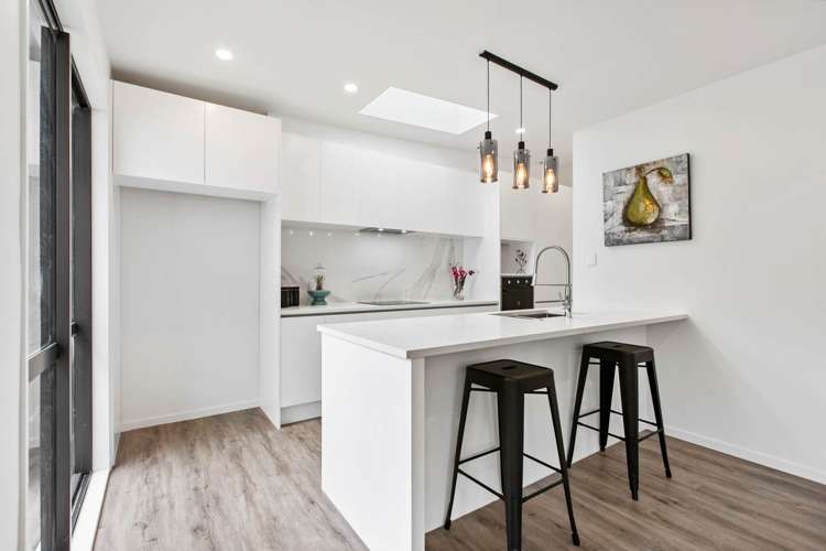 3/14 Waddell Avenue Point England_7