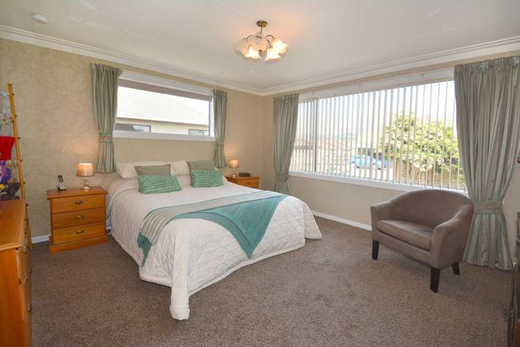 21 Gordon Road Mosgiel_12