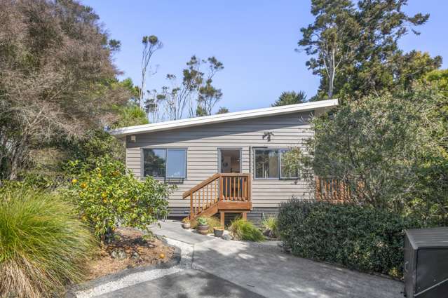 115e Woodglen Road Glen Eden_1