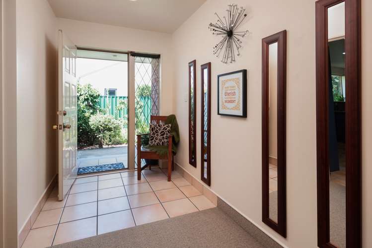 3 Houghton Crescent Redwoodtown_7