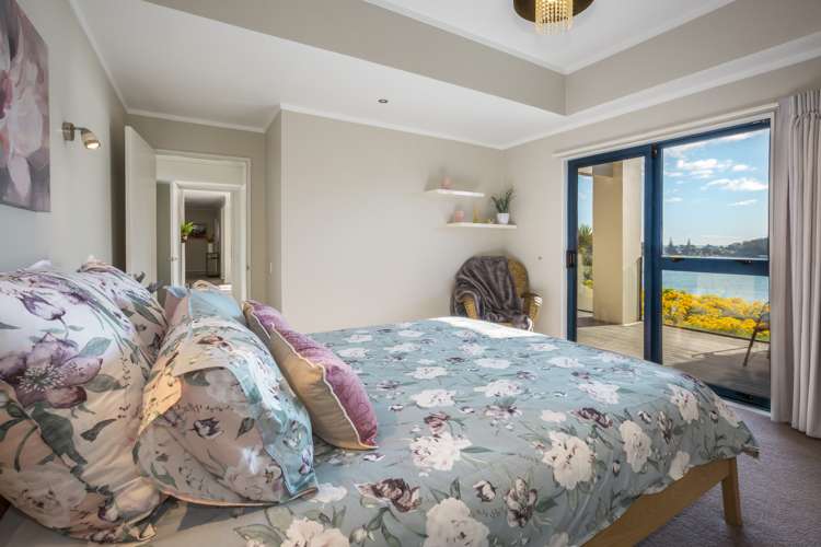 15a Seaview Road Paremata_13