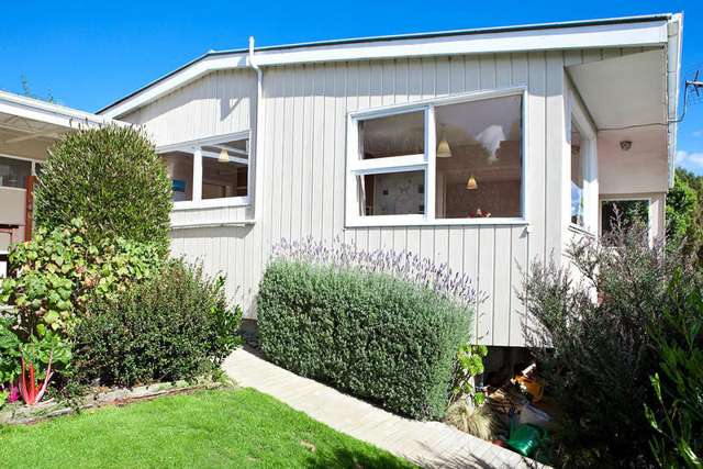 1 Moerangi Street Broad Bay_4