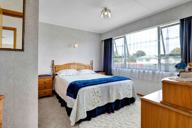 82 Blake Street Waitara_12