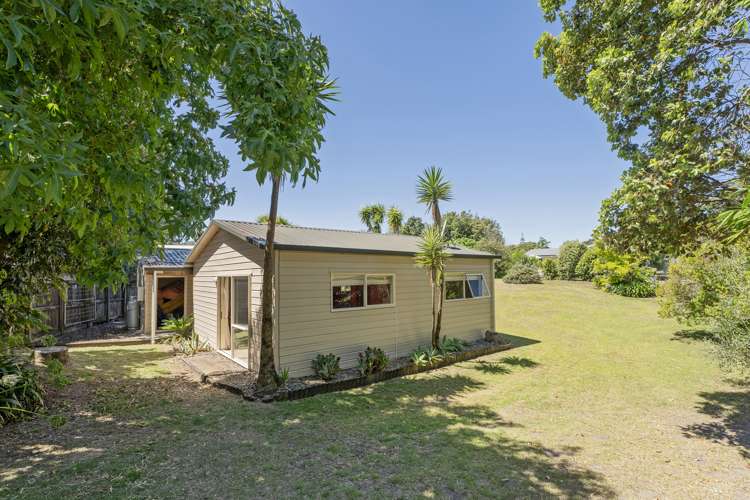 25 Dunlop Drive Pauanui_3